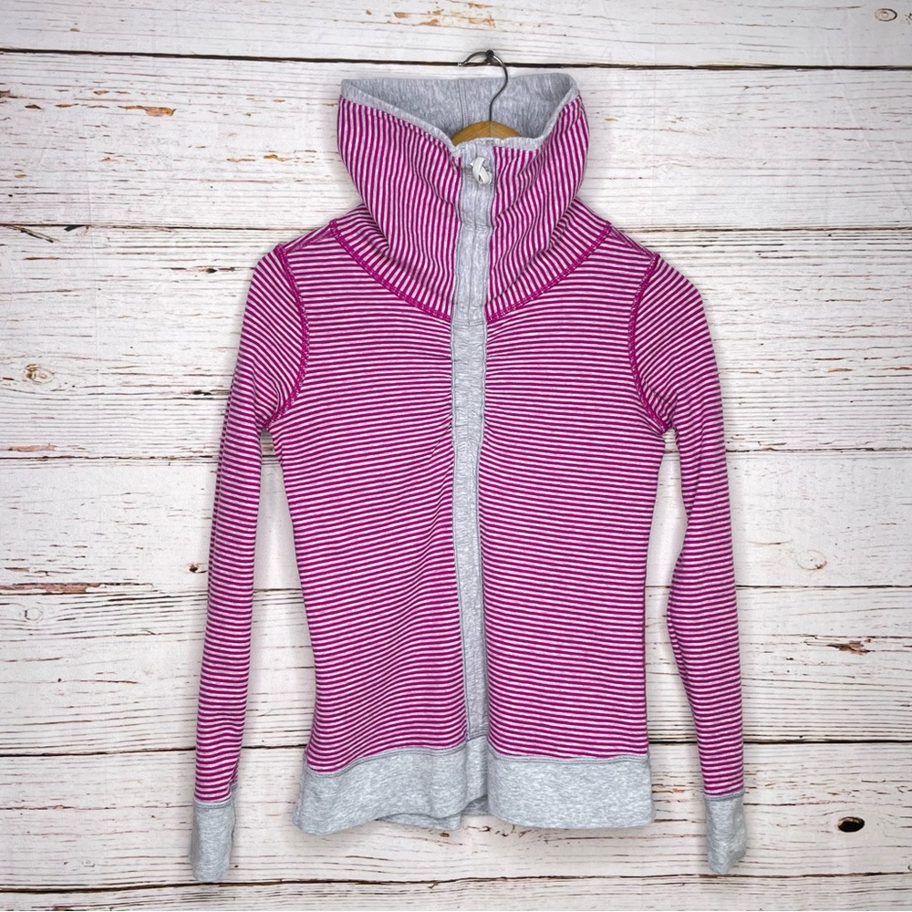 Lululemon reversible cowl neck cinched pullover - Picture 13 of 16